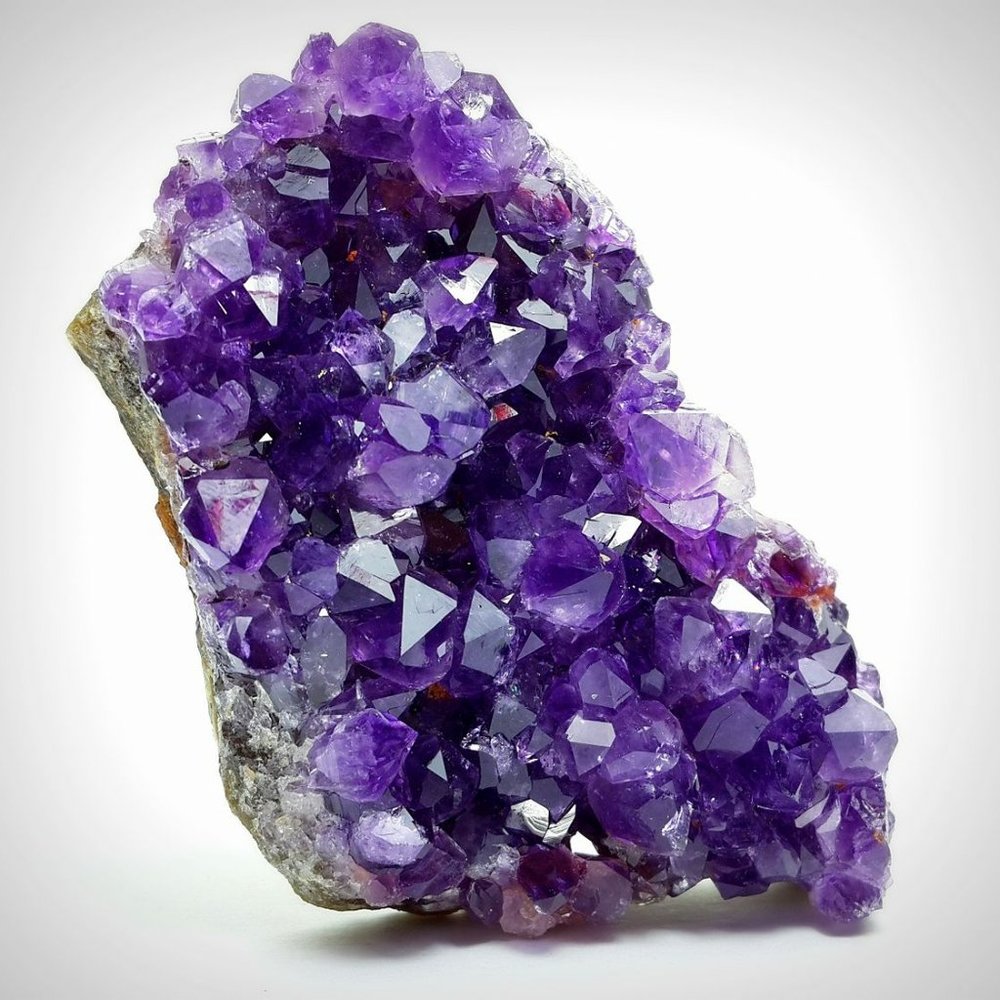 Meet your Posher, Amethyst
